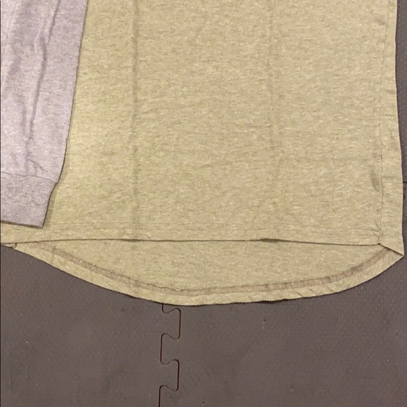 Lularoe Long Sleeve - Picture 3 of 5